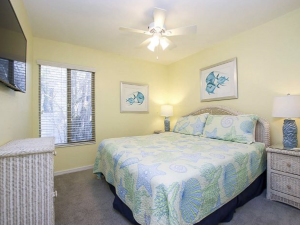 Captiva Home With Private Pool Three Bedroom Sleeps 8